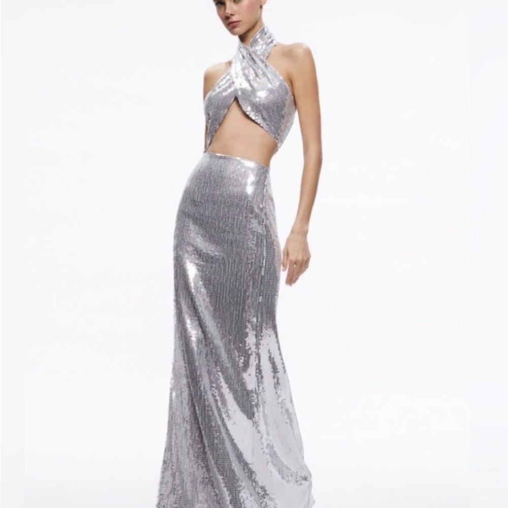 Alice + Olivia May Sequin Halter Maxi Gown Silver NWT Size 2 - Picture 2 of 3